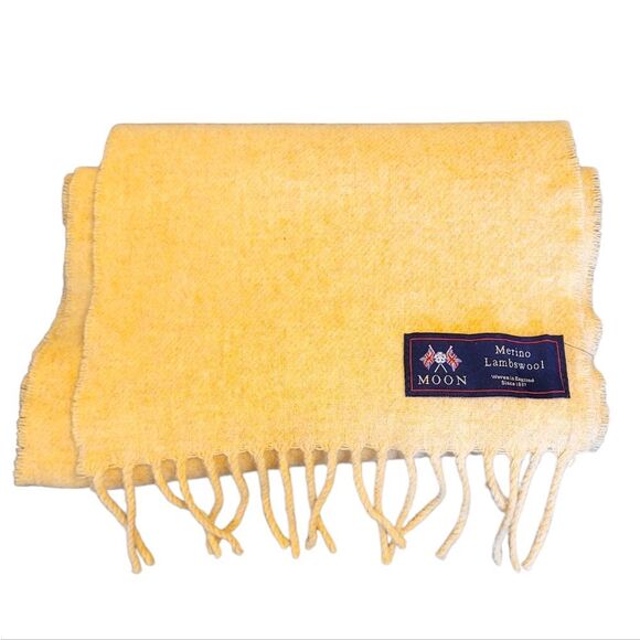 Moon Unisex Light Yellow 100% Lambswool Fringe Scarf - Picture 1 of 5